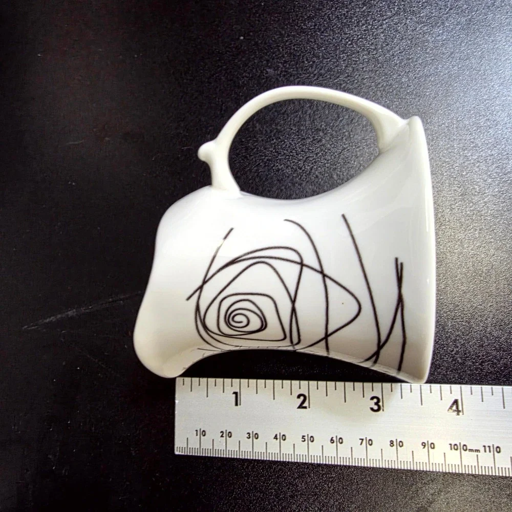 Modern Ceramic Sugar Bowl & Creamer Set White Black Rose Swirl Spiral Art Deco